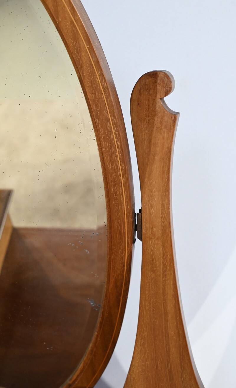 Petite coiffeuse anglaise en acajou – 1920