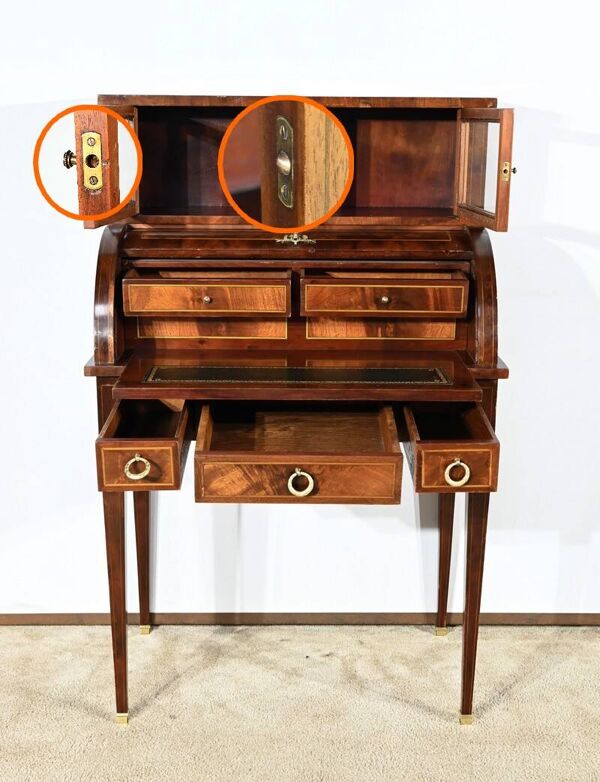 Bureau, bonheur du jour en acajou, style Louis XVI / Directoire, début XXème