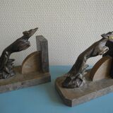 Paire de serre-livres lévriers Art déco en bronze et marbre