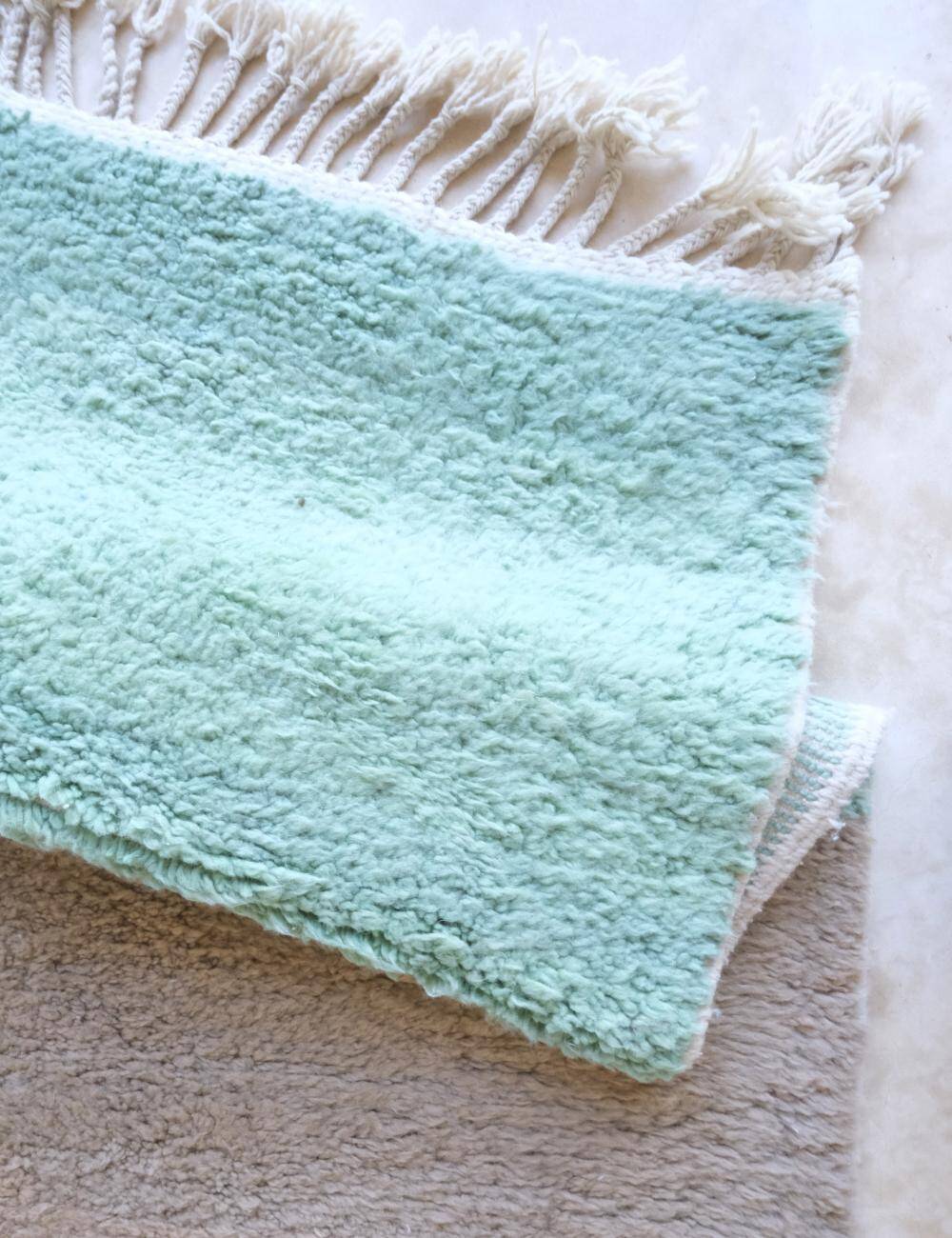 Contemporary rug - 350 x 255 cm