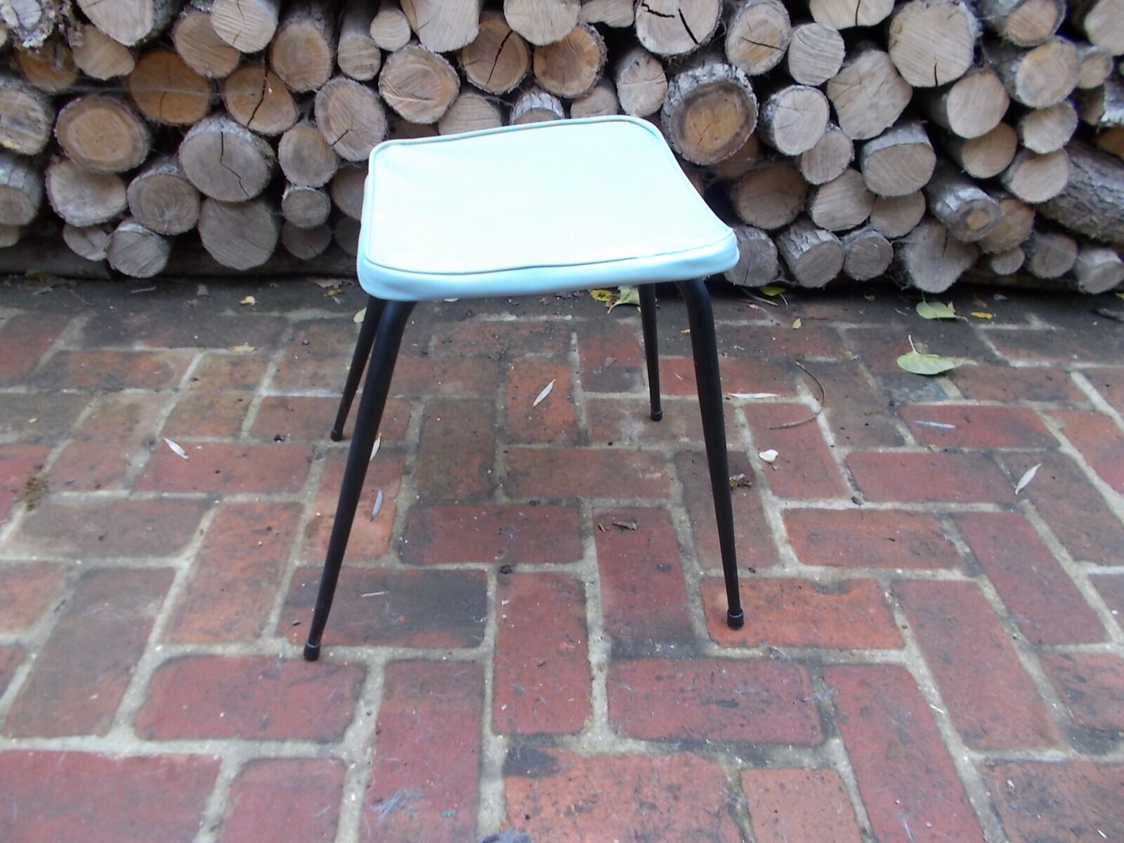 Vintage foot set skai sky blue tapered feet