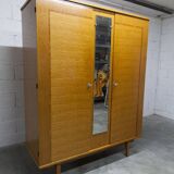 1970 Scandinavian wardrobe with shelves and mirror, 21x126, 2 doors.