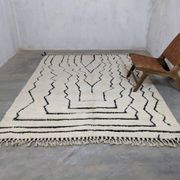 Large Beni Ouarain rug, 285 x 205 cm