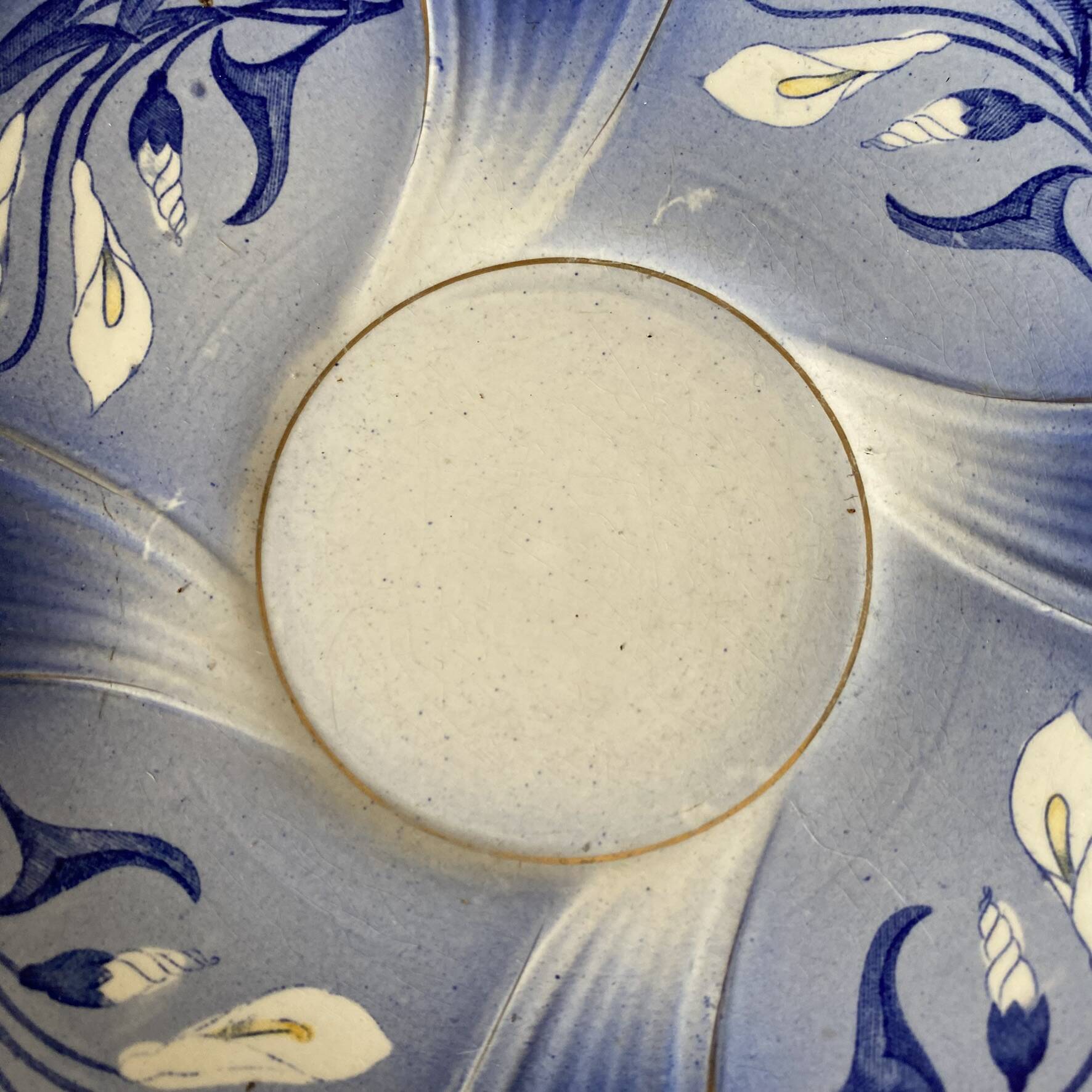 Assiettes  Sarreguemines décor Arum bleu cobalt