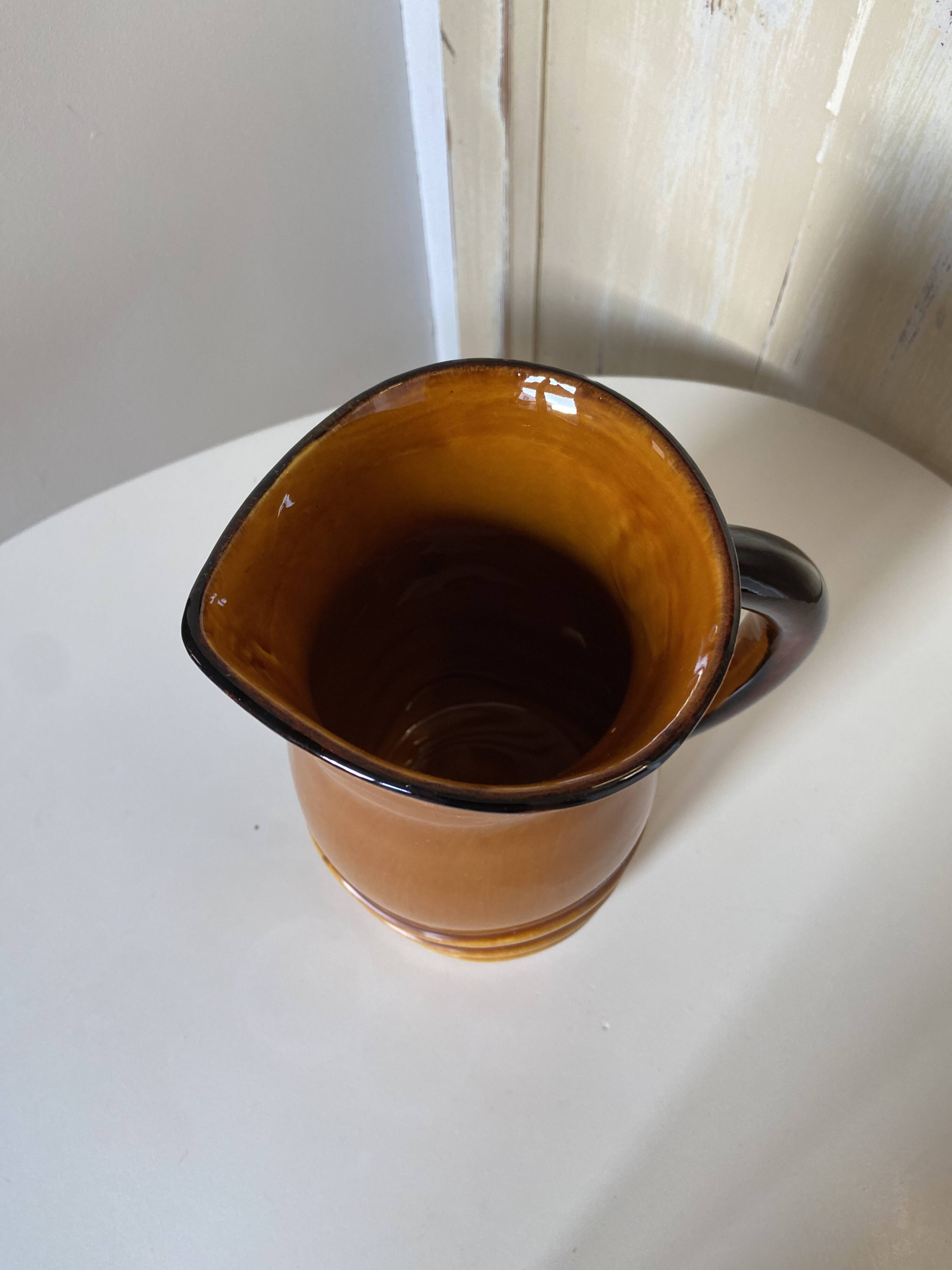 Vintage pitcher carafe Water pot, jug, enamelled ceramic PL France corrugated