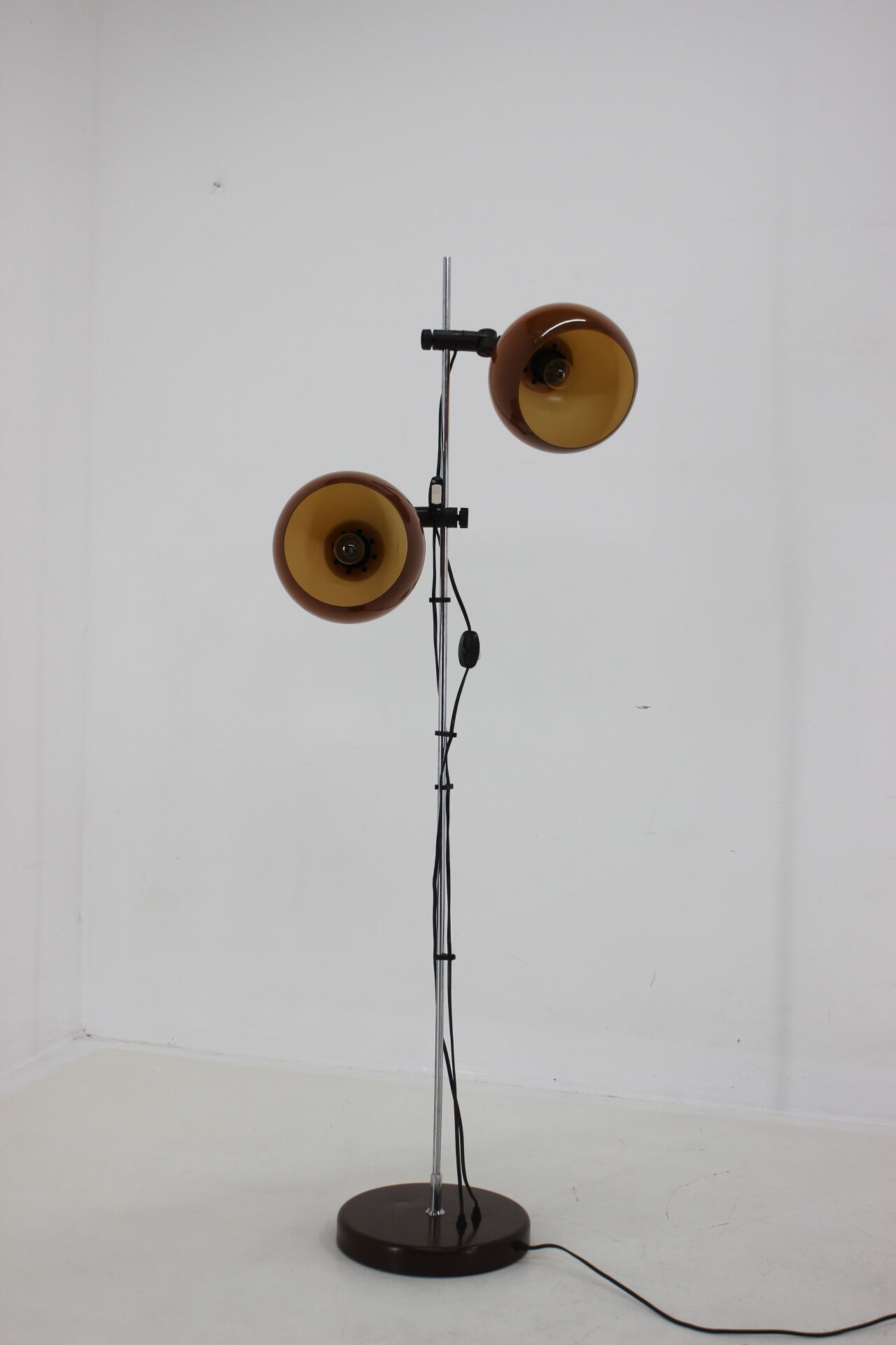 1970s Floor lamp with Plastic Lamp Shades, Hungary