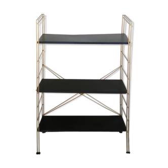 Metal shelf on feet