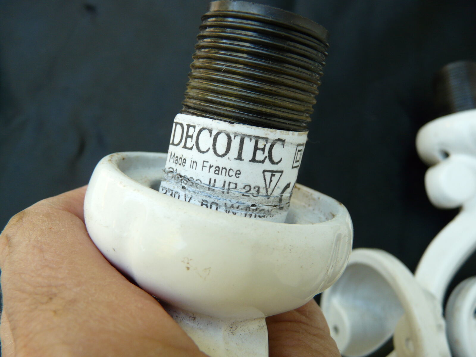 Paire d'appliques en fonte émaillée décotec