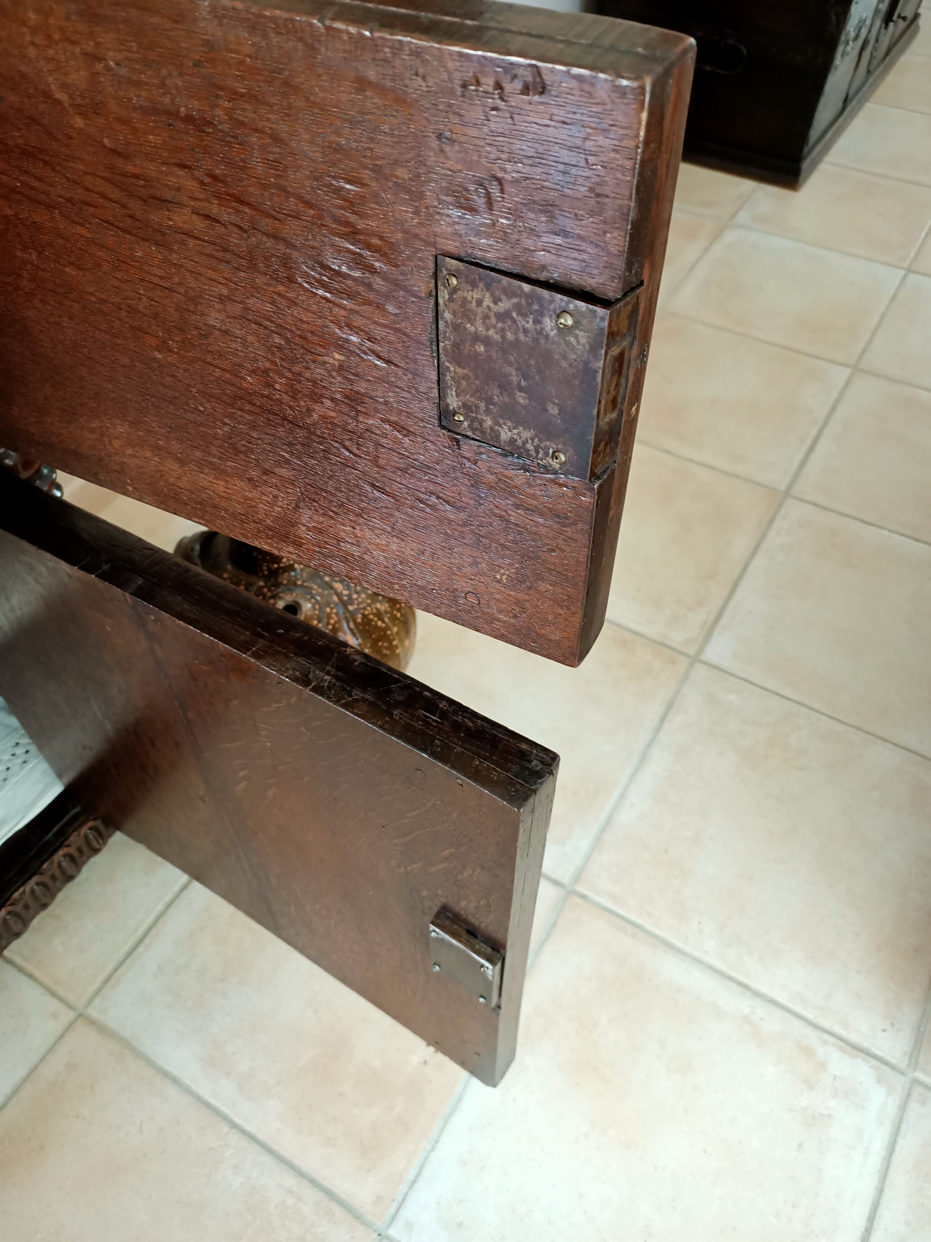 Dutch credenza XVIIE solid oak