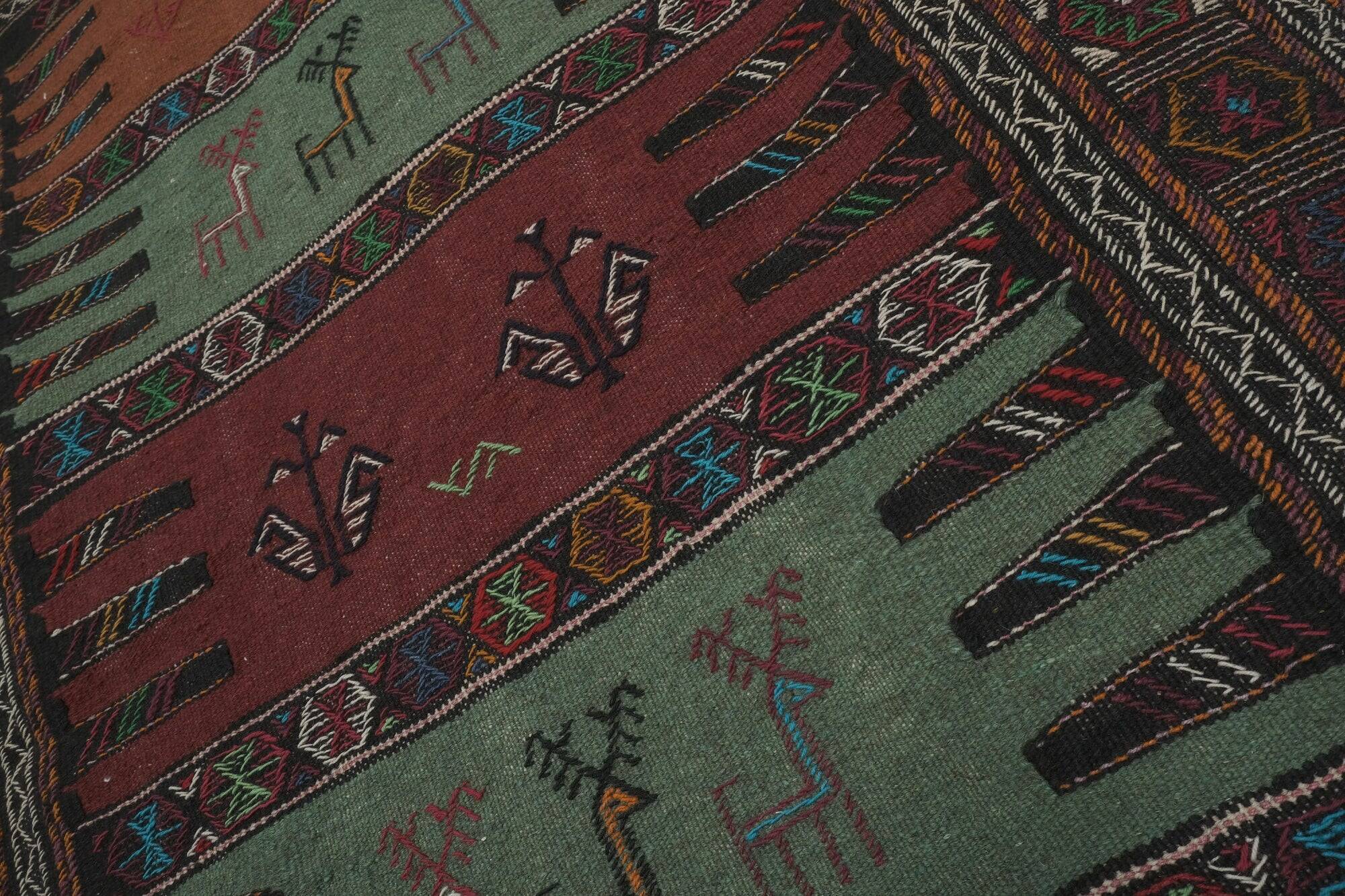 Vintage Turkish kilim handwoven 102x163 cm