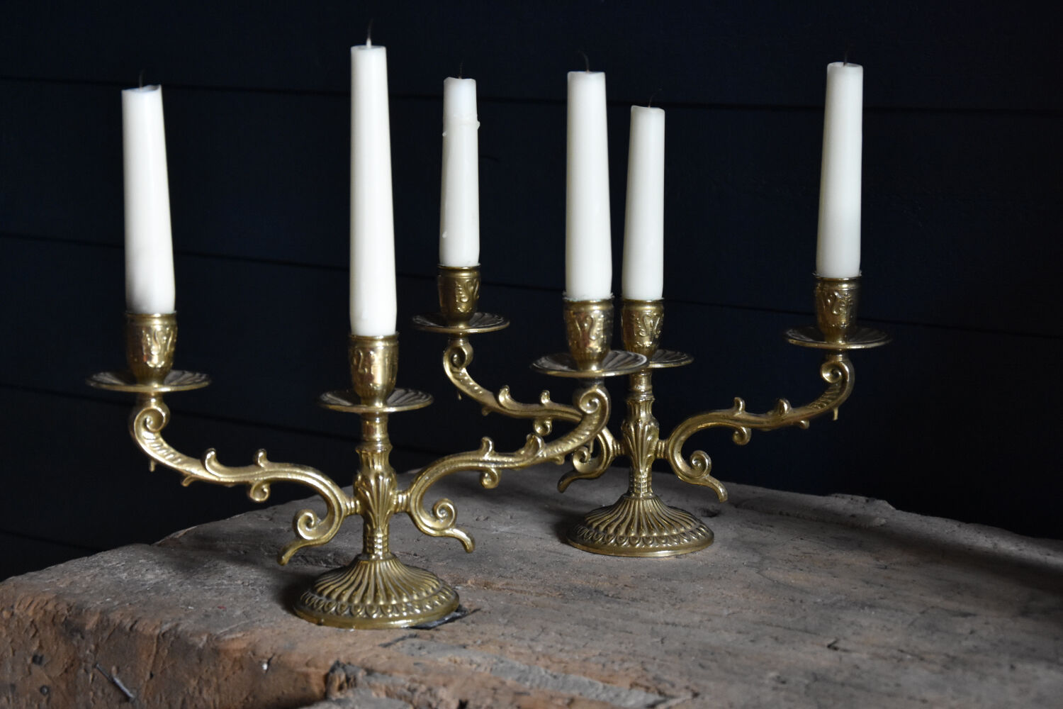 Three-pronged candlesticks