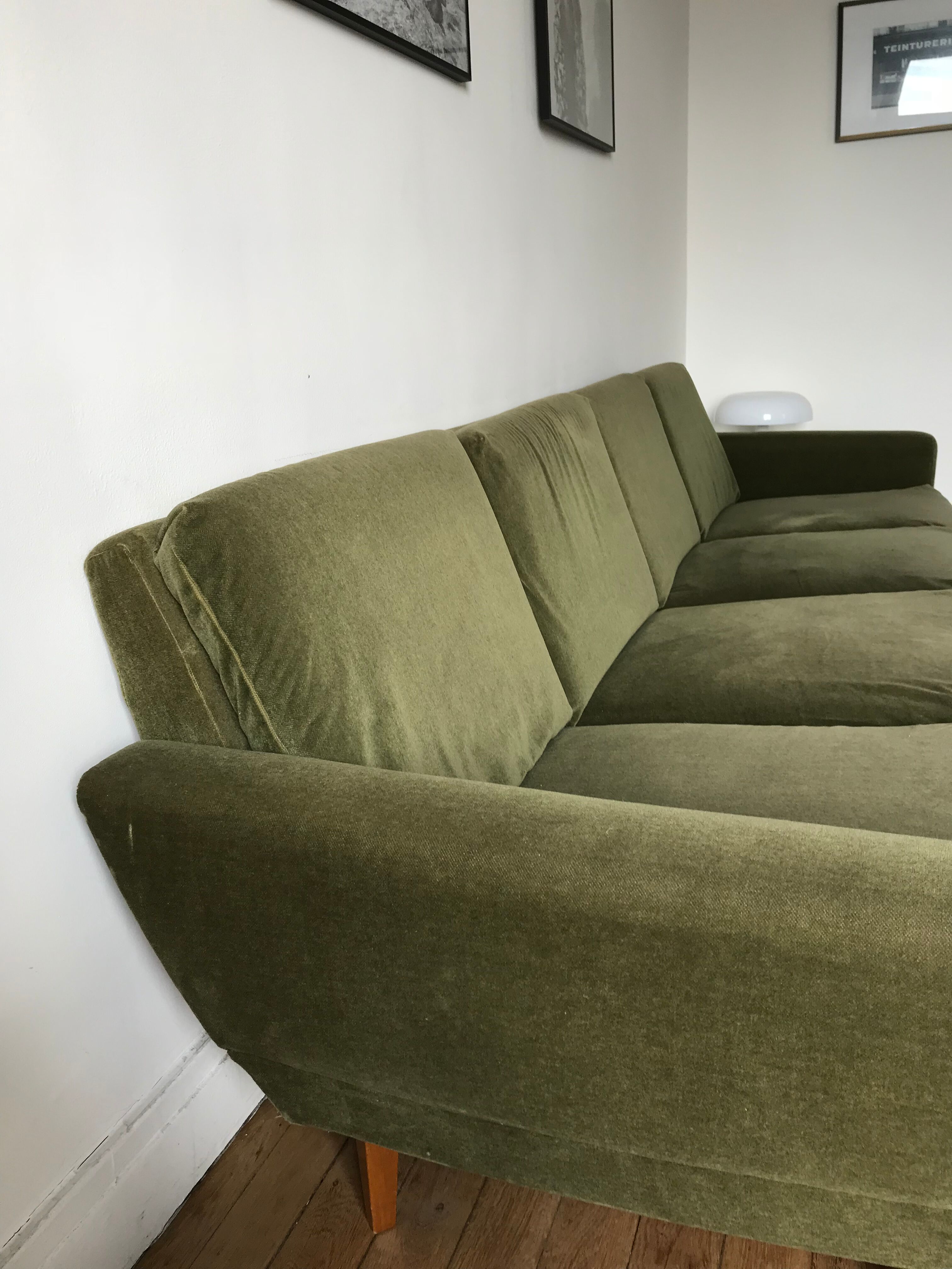 4-seater vintage sofa