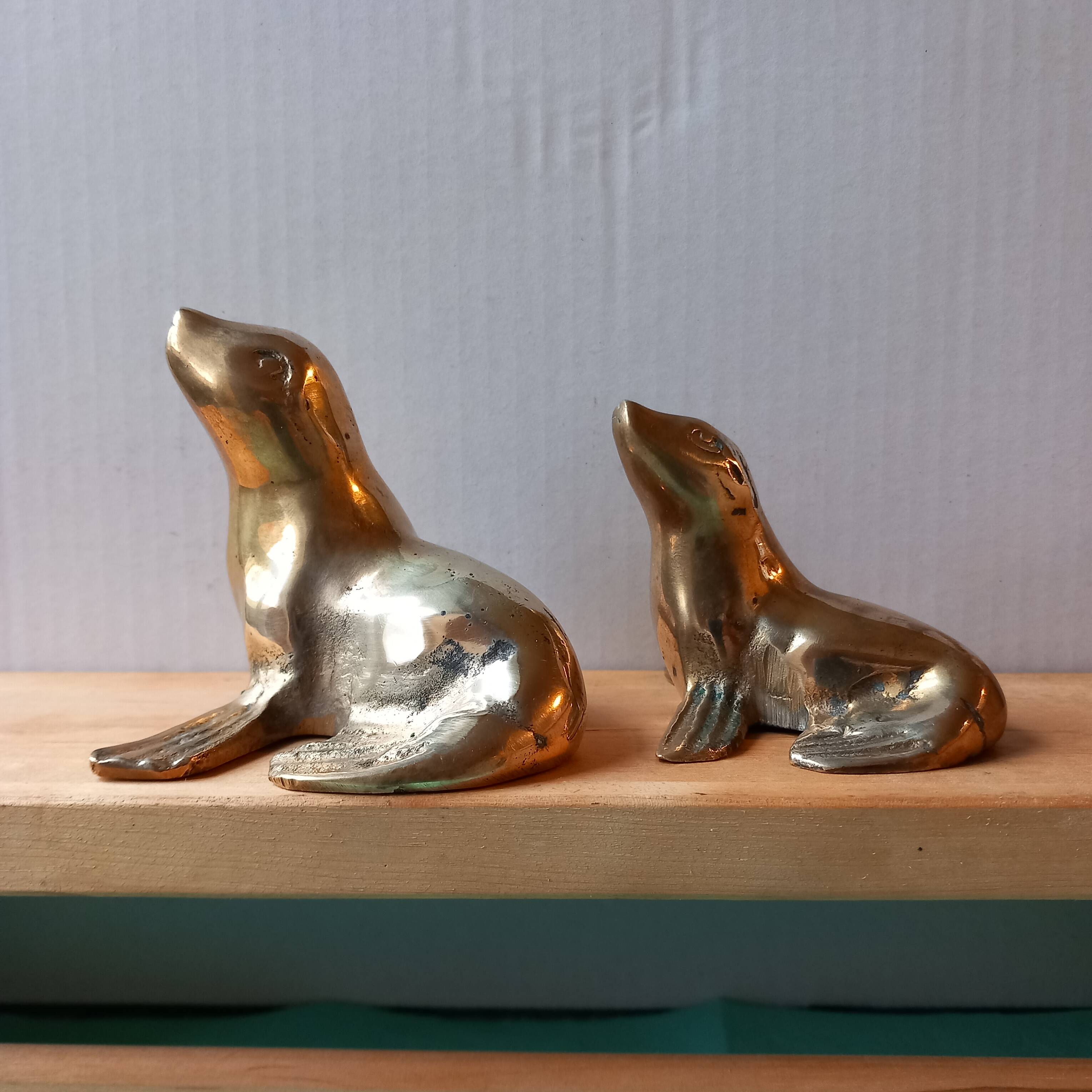 Brass sea lion duo