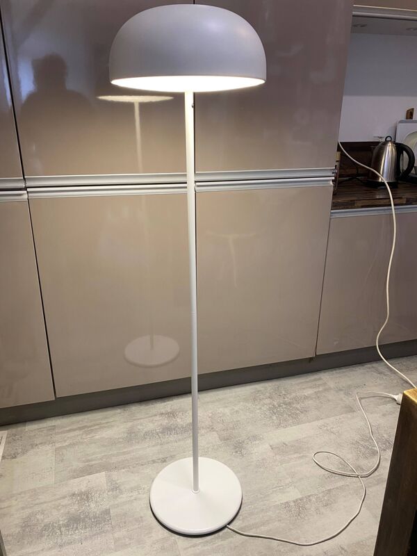 Lampadaire champignon Ikea Nymane TYP G1706 métal blanc vintage 1990