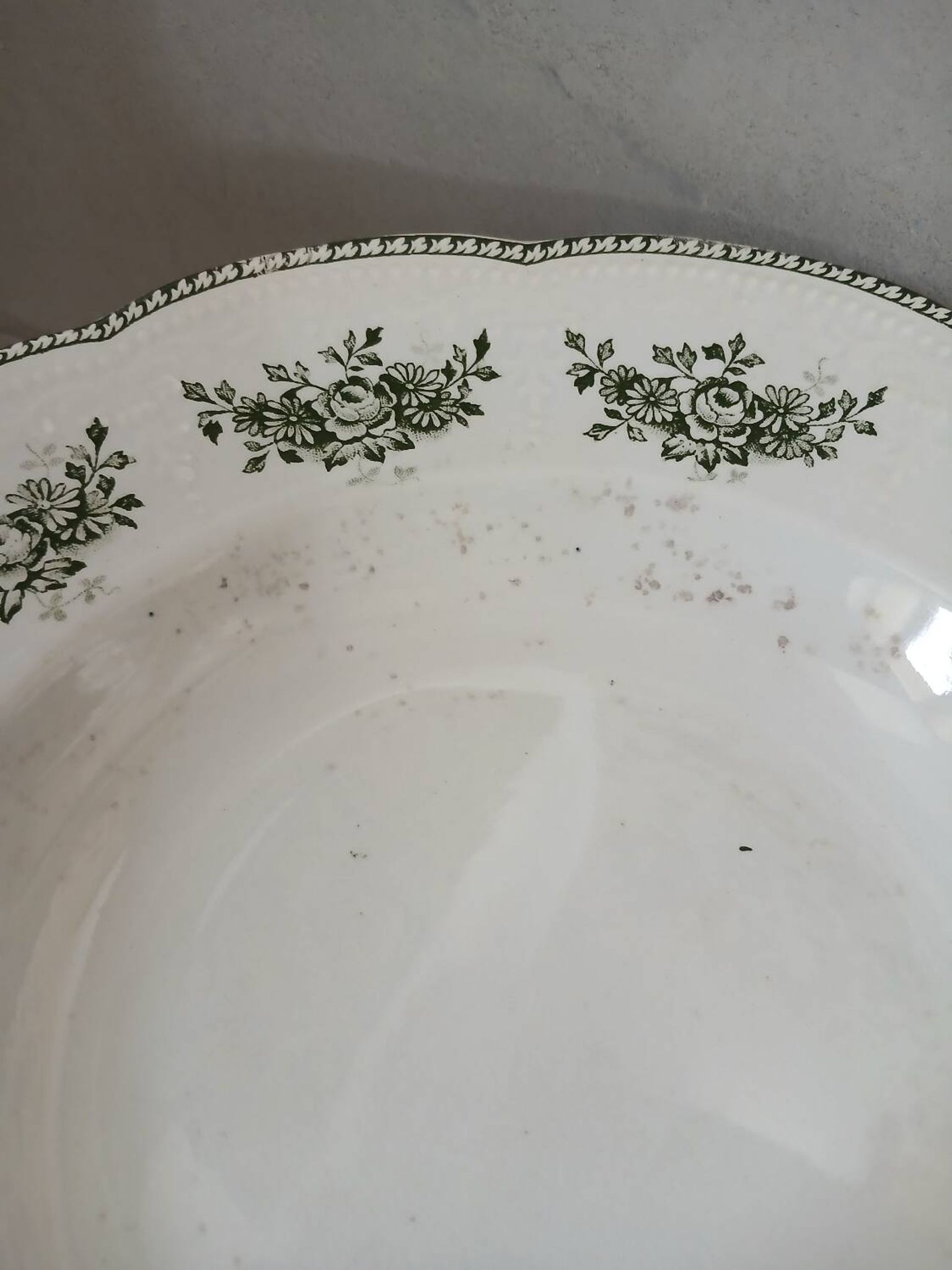9 assiettes creuses Terre de fer Badonviller