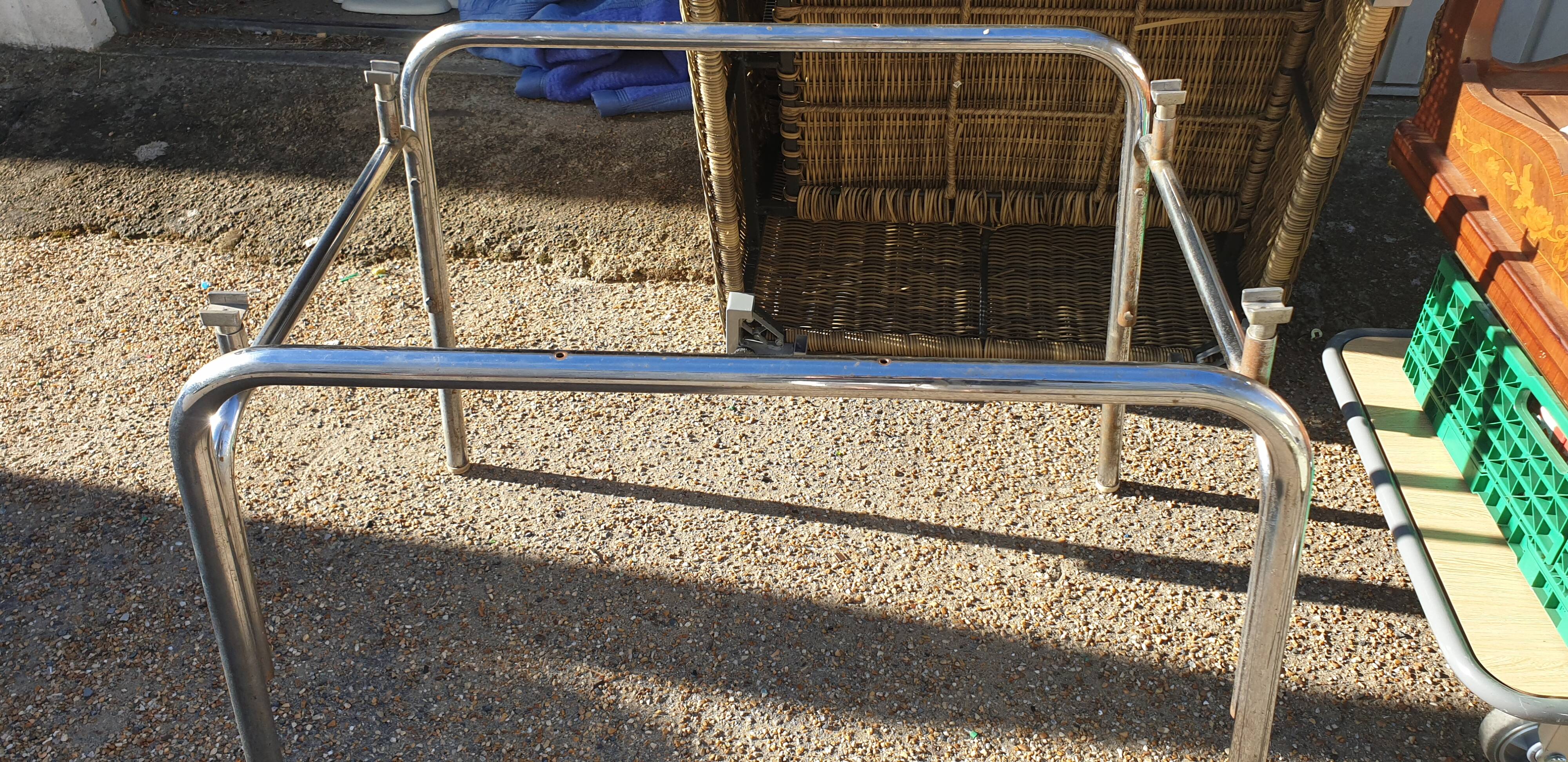 Vintage formica table and 4 chairs
