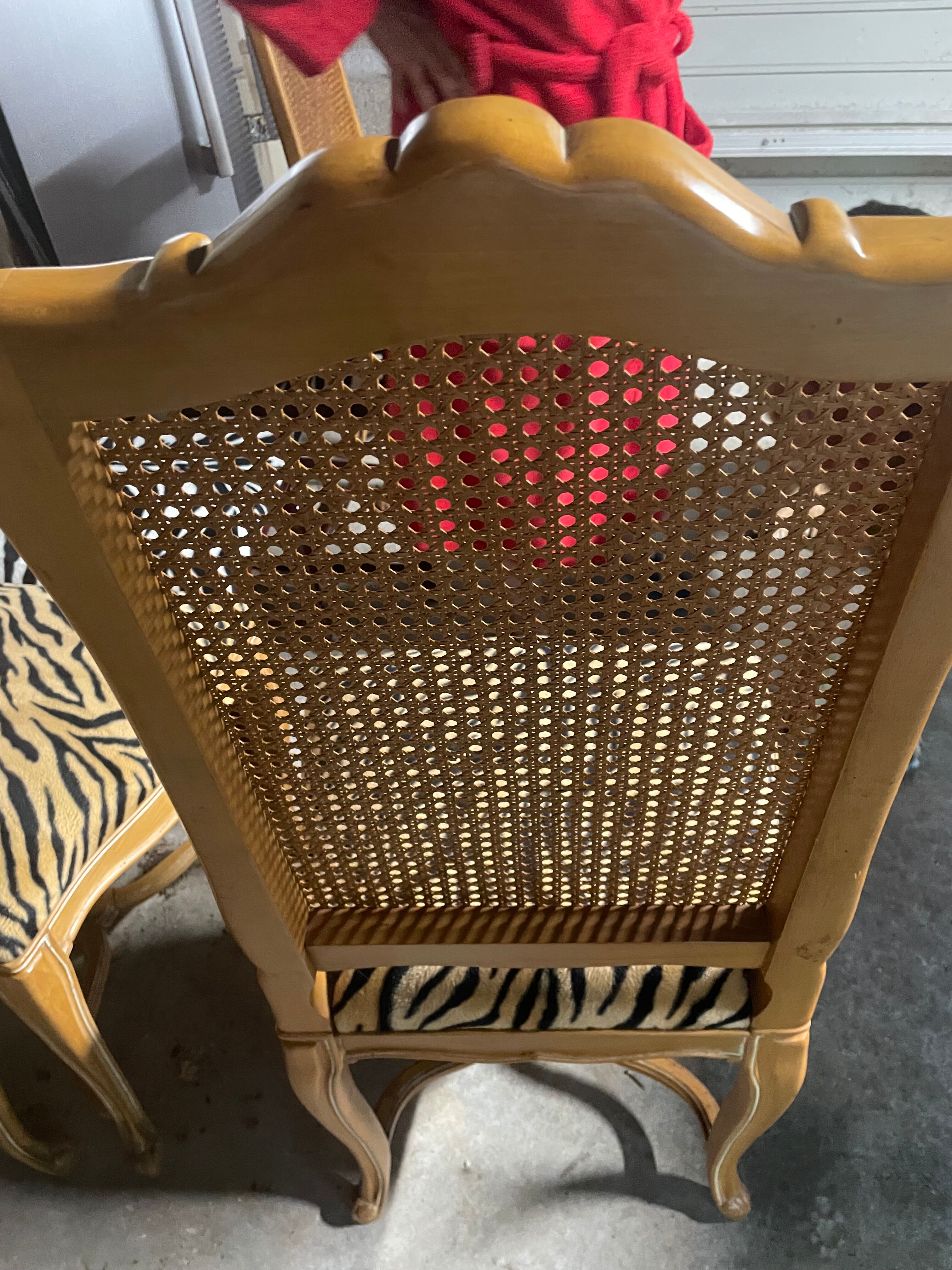 4 chaises bois cérusé années 80