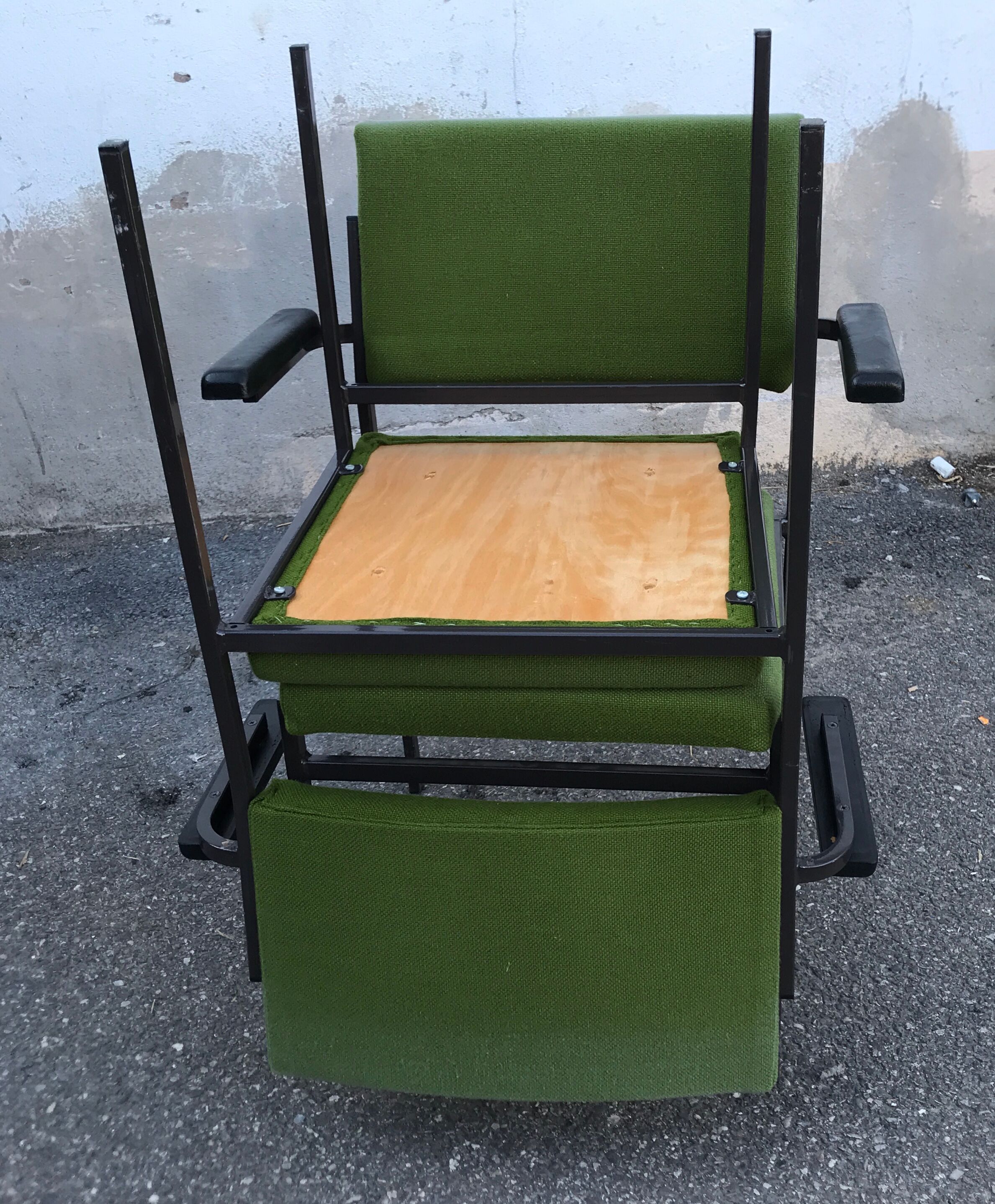 27 armchairs - modern - vintage - metal feet - 1960