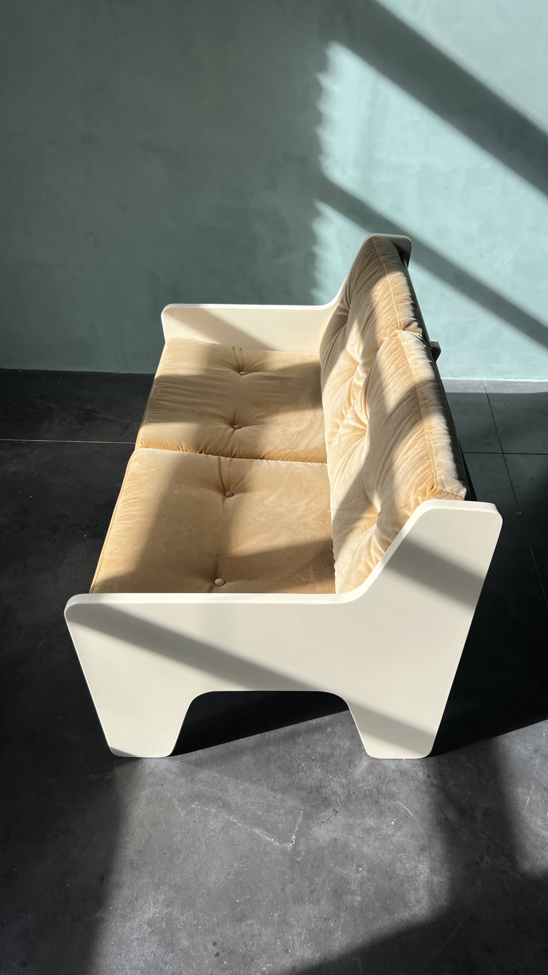 Mid-century 2-seater bench from the 60s