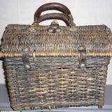 Napoleon III old wicker basket
