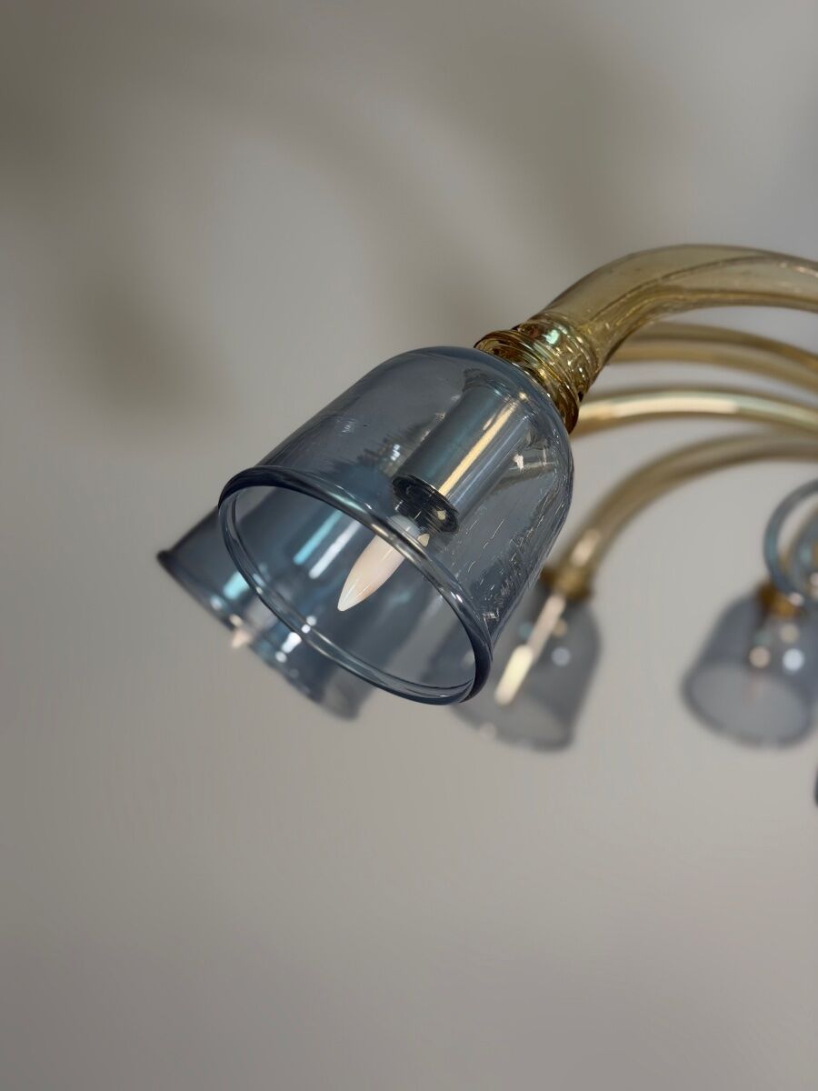 Venetian lustre in two-colour Murano glass, blue and gilded, circa 1990.