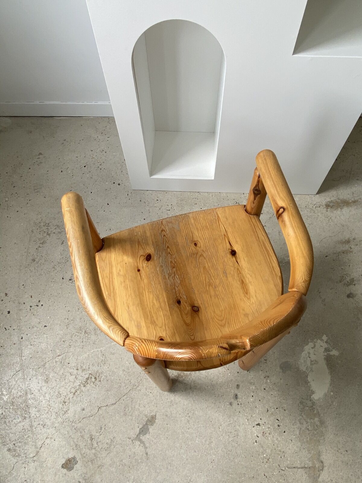Pine armchair René Daumiller