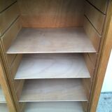 Curtain filing cabinet