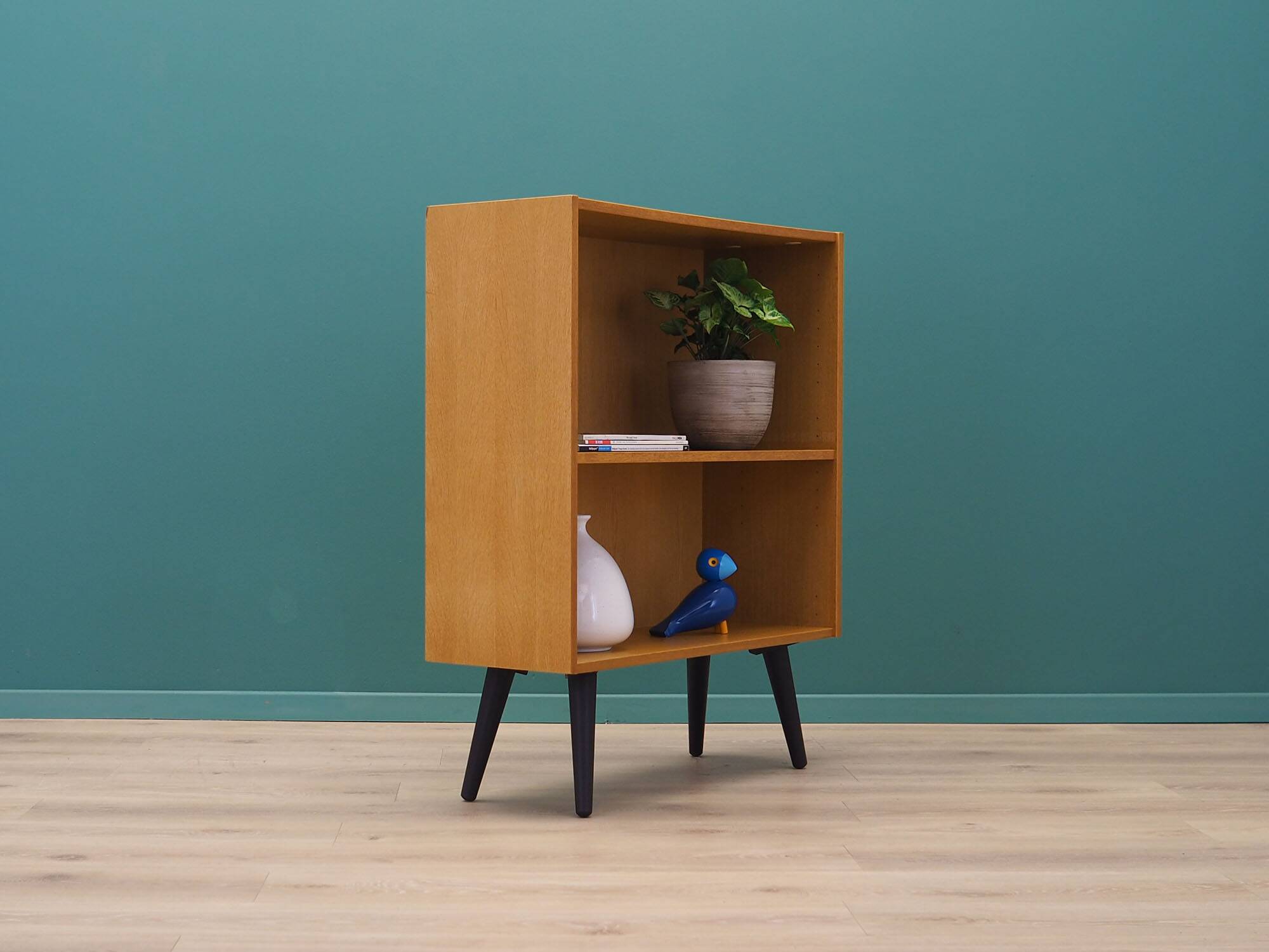 Ash bookcase, Danish design, 1970s, manufactured by Domino Møbel