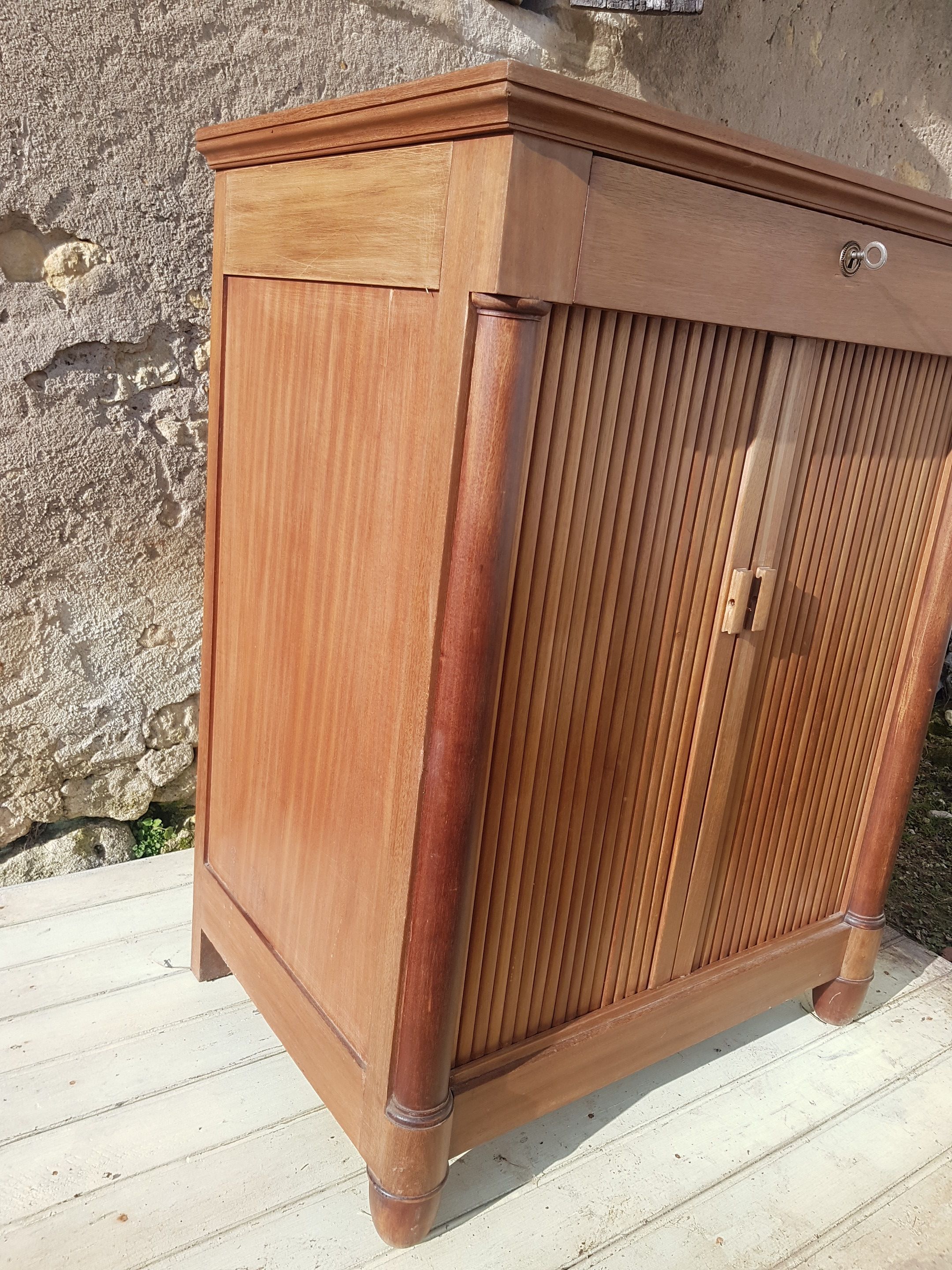 Furniture - curtains