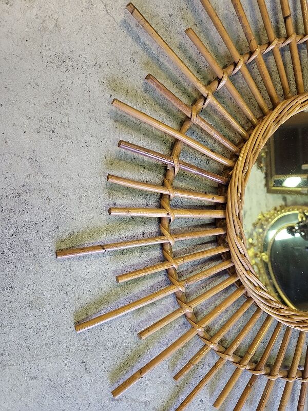 Round rattan mirror 1970