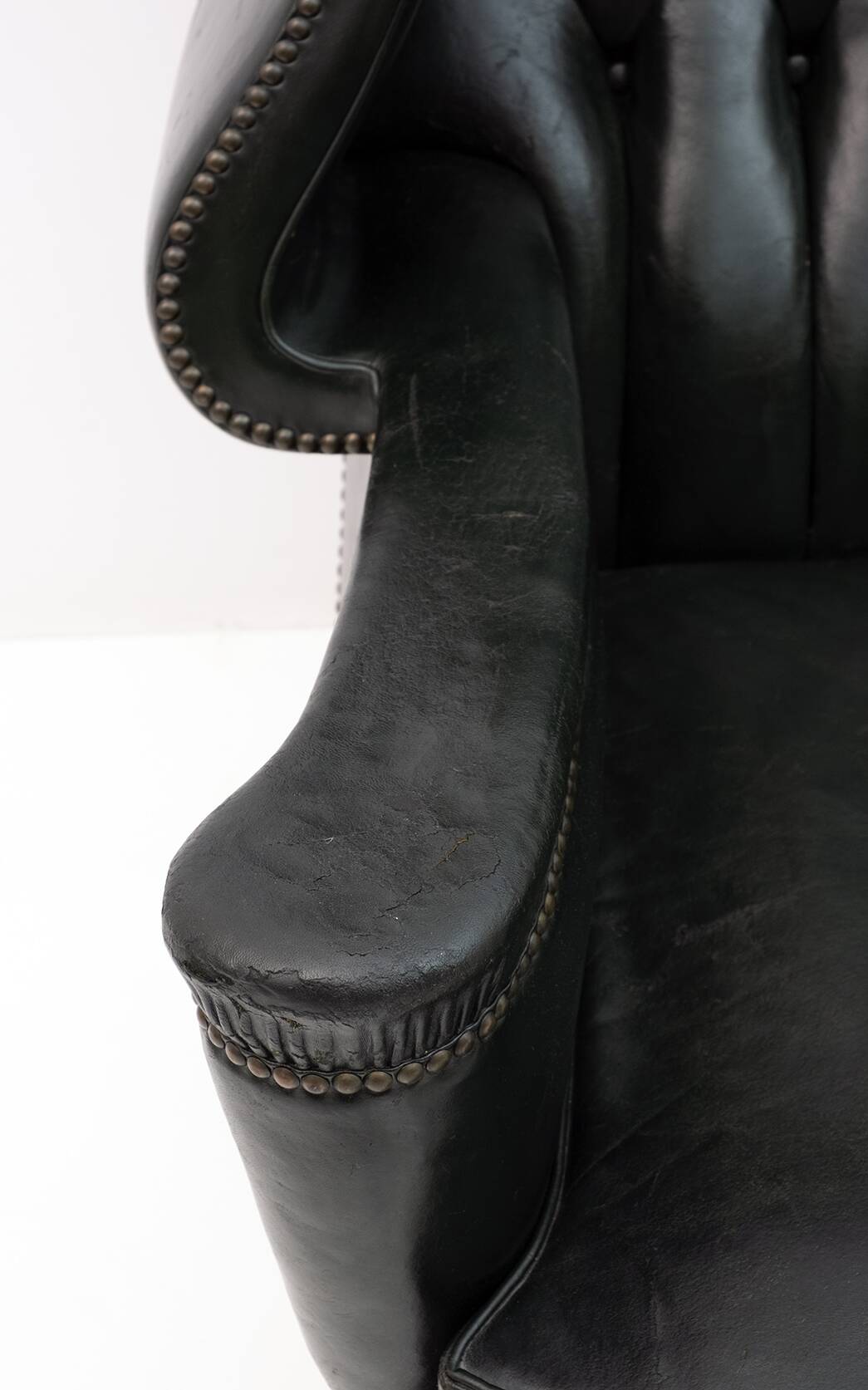 Georgian Style Rare Original Chesterfield Leather Armchair, 1950s