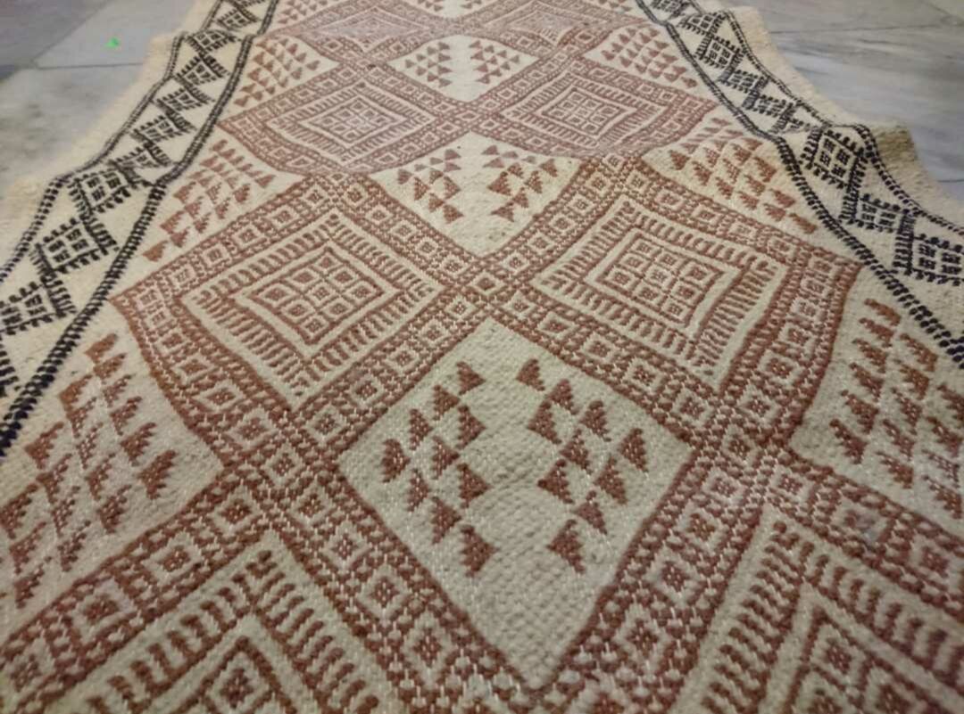 Wool rug 265x72cm