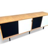 Florence Knoll sideboard for Knoll with 4 sliding doors