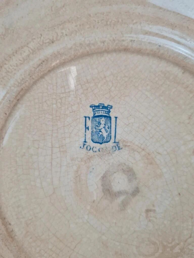 Antique plate model "Joconde", Victorian blue decoration