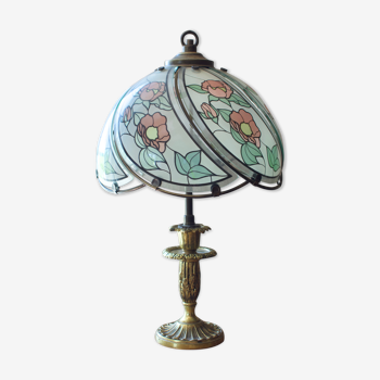 Lampe vintage à poser en laiton et verre fleuri
