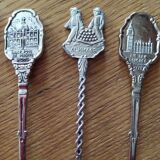 Lot of 6 teaspoons, decorated