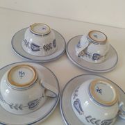 Tasses et soucoupes en terre vernissée