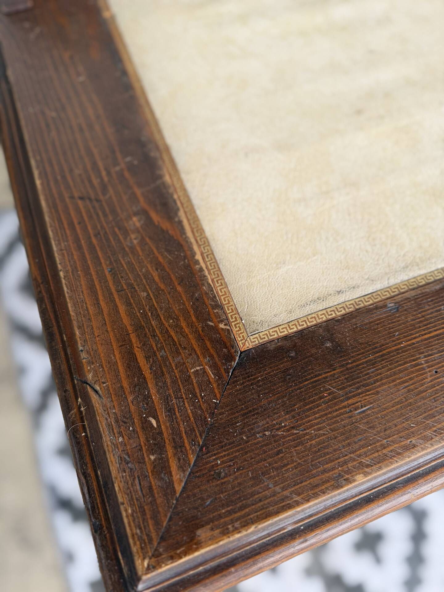 Antique Henri II style desk in solid wood - 2 drawers - 120cm