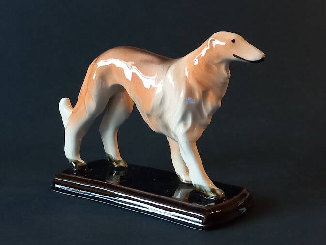 Chien Barzoï en céramique vintage