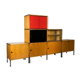 Oak and metal bookcase  design ARP (Motte Guariche Mortier), edition Minvielle 1960