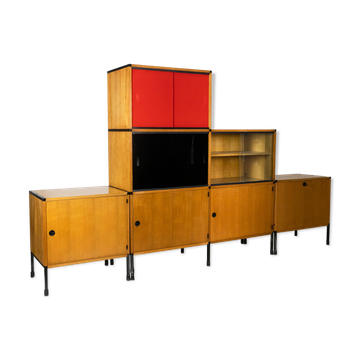 Oak and metal bookcase  design ARP (Motte Guariche Mortier), edition Minvielle 1960