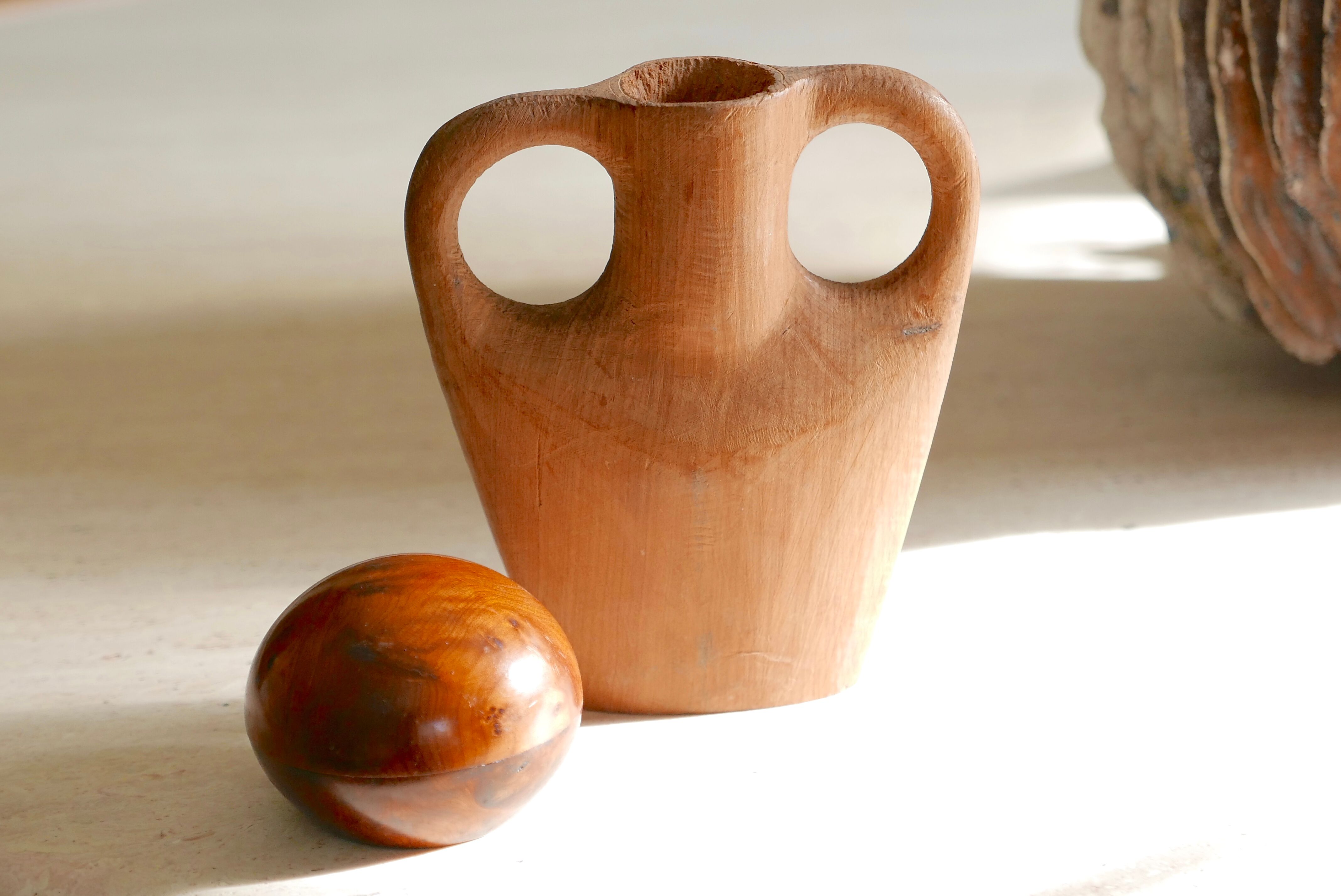 Round wooden box, 70s