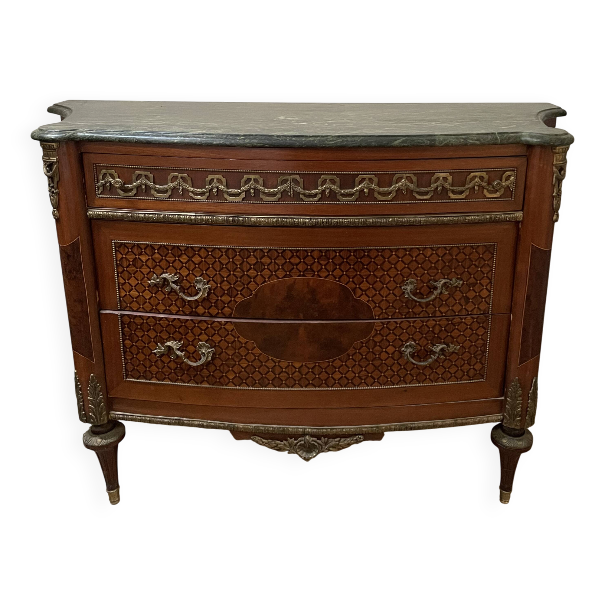 Commode style Louis XVI