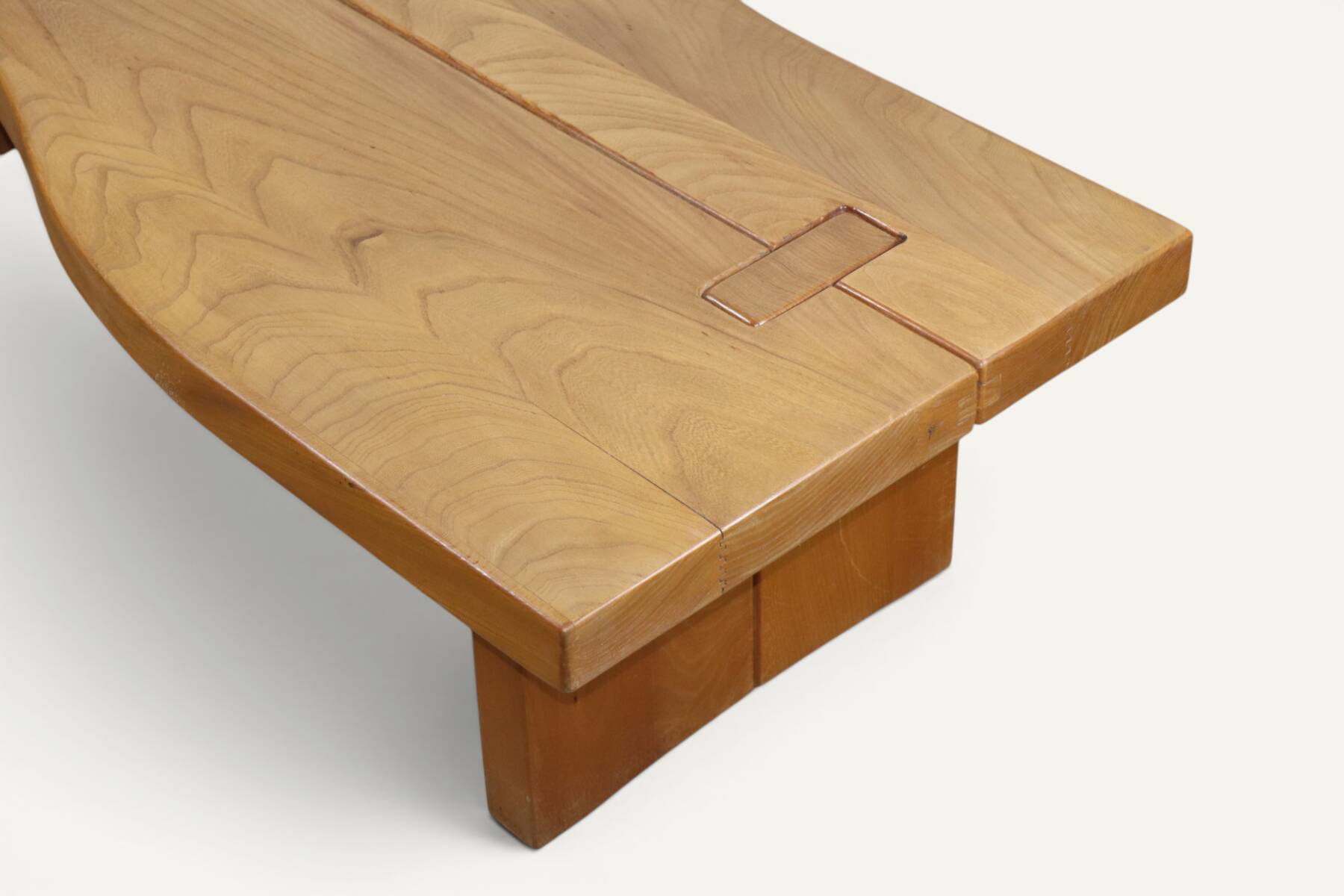 Regain coffee table in solid elm - 1970s