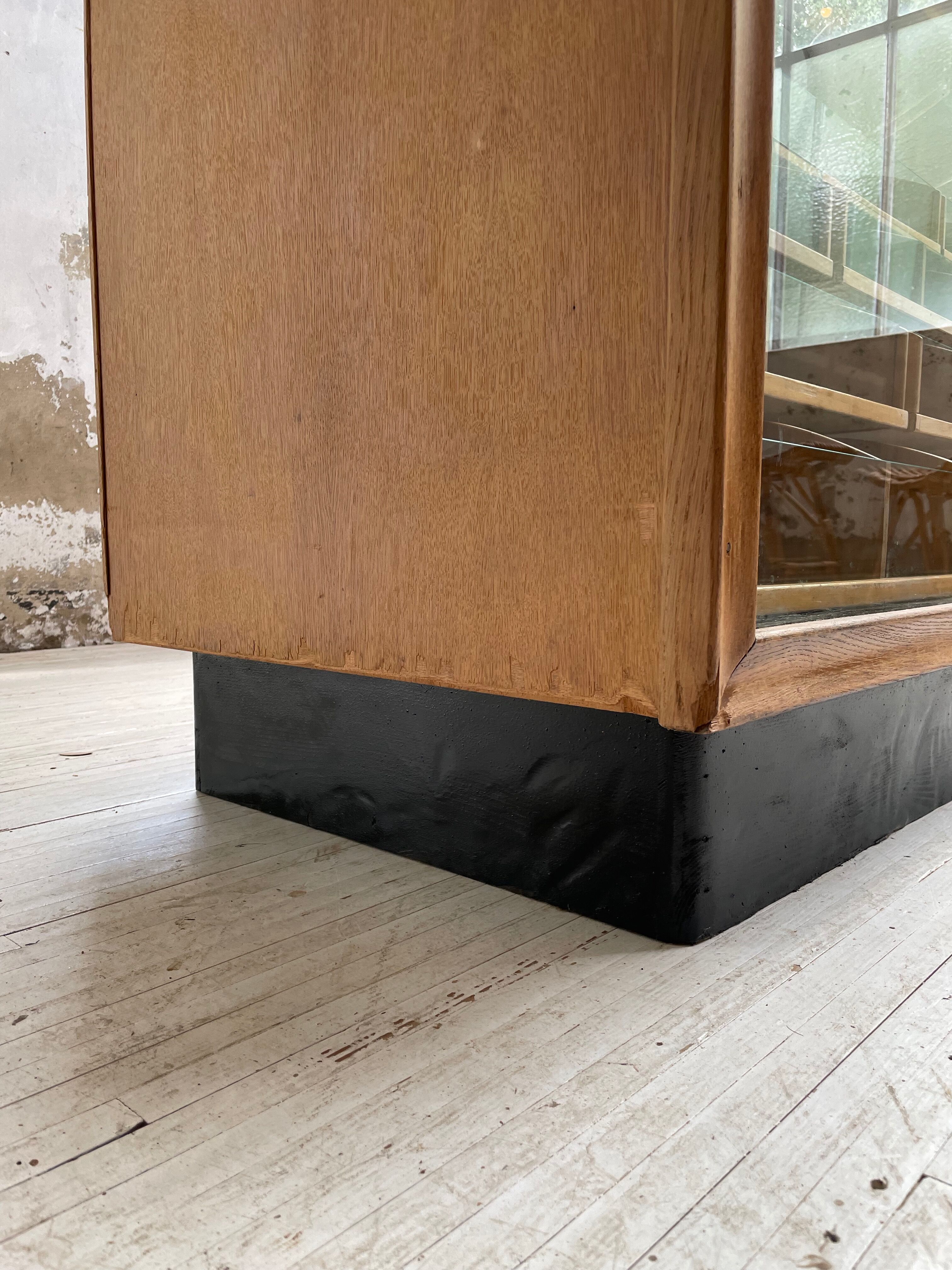 Glass trading post 50s