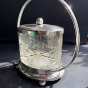 Biscuitier cristal taillé et métal argenté F. W. Quist (1831-1903)