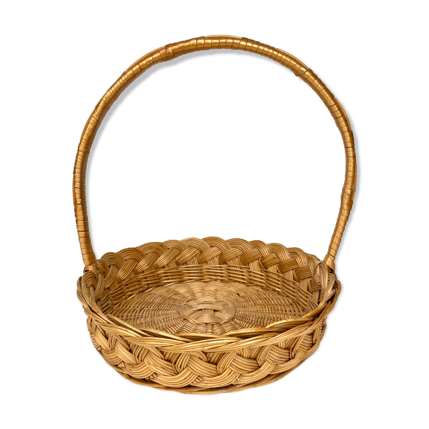Vintage wicker basket