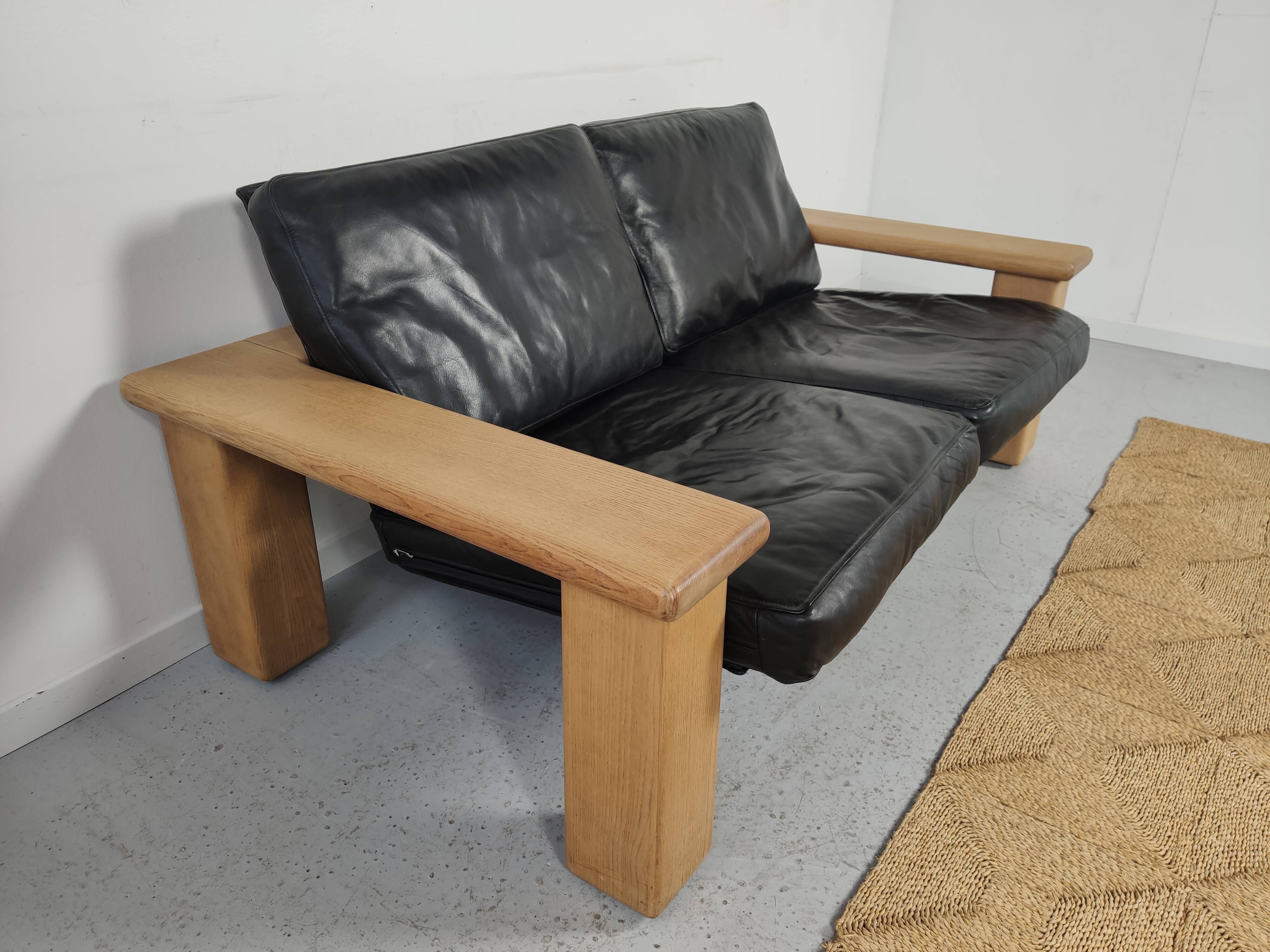 Walter Knoll leather sofa in leather and light oak, 1980