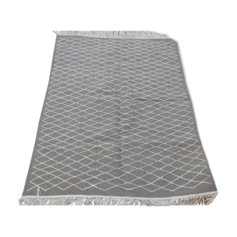 Tapis berbère gris et blanc traditionnel 200x150cm