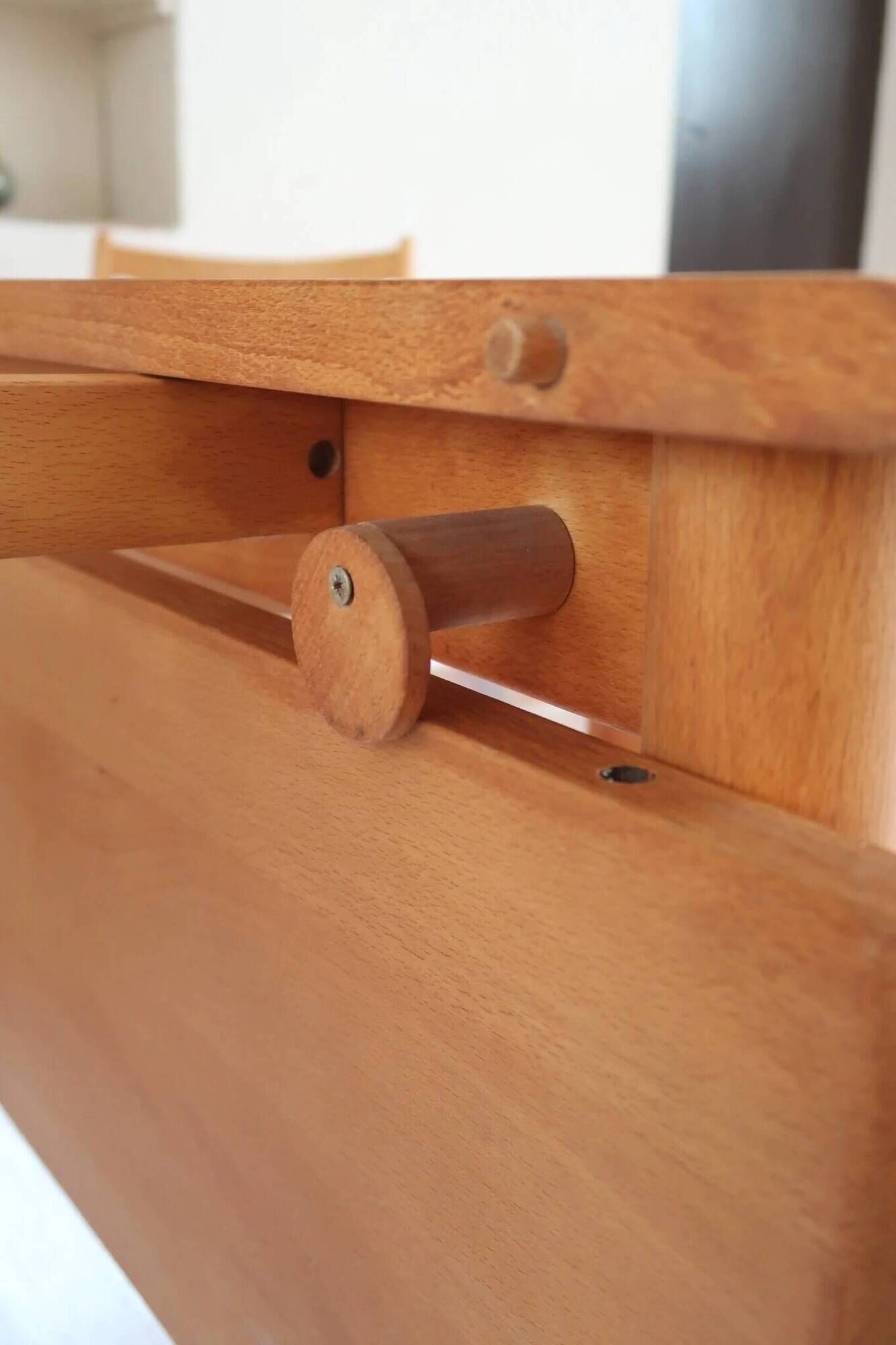 Table ronde extensible en hêtre massif, années 80